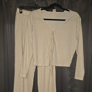 Happily Grey Stiped Cream Sleepwear Set *WITH POCKETS*